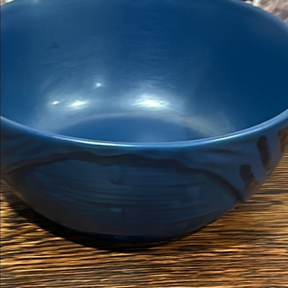 Pfaltzgraff Blue mixing/serving Bowl - Picture 10 of 10